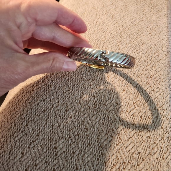 RHINESTONE EMBELISHED TWO TONE BUCKLE BRACLET - Picture 3 of 6